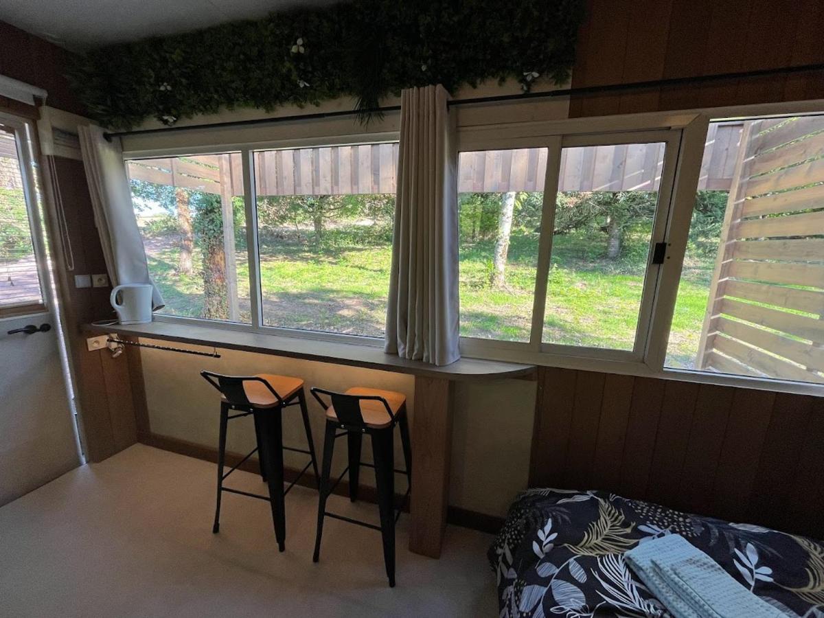 La Cabane Du Champ Du Possible Uxeau 外观 照片